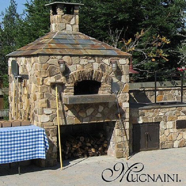 outdoor-stone-oven-mugniani